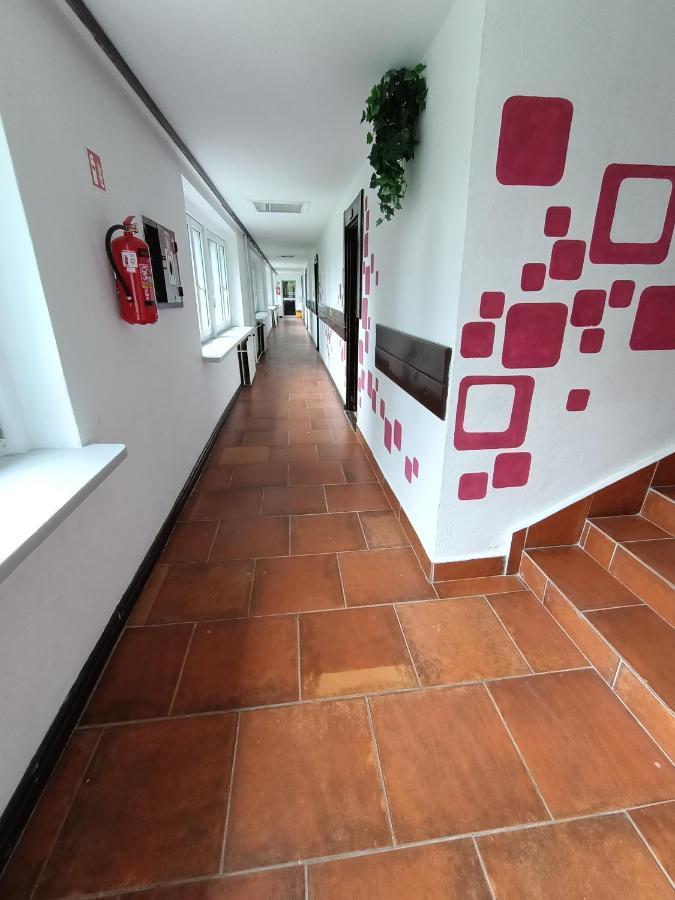 Osrodek Wypoczynkowy Nad Wodospadem Przesieka Exterior foto